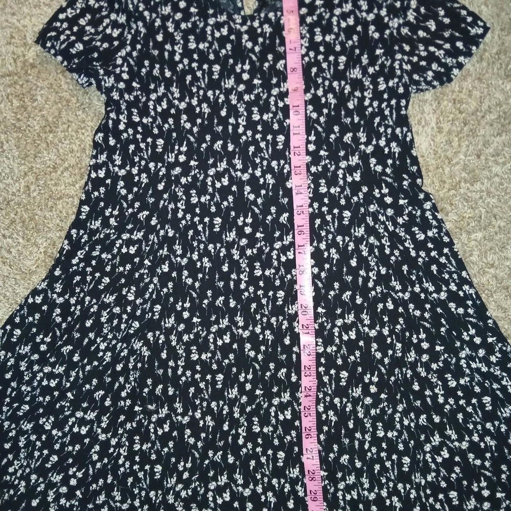 Black White Floral Print Swing Mini Dress Flowy A Line S - Picture 3 of 5